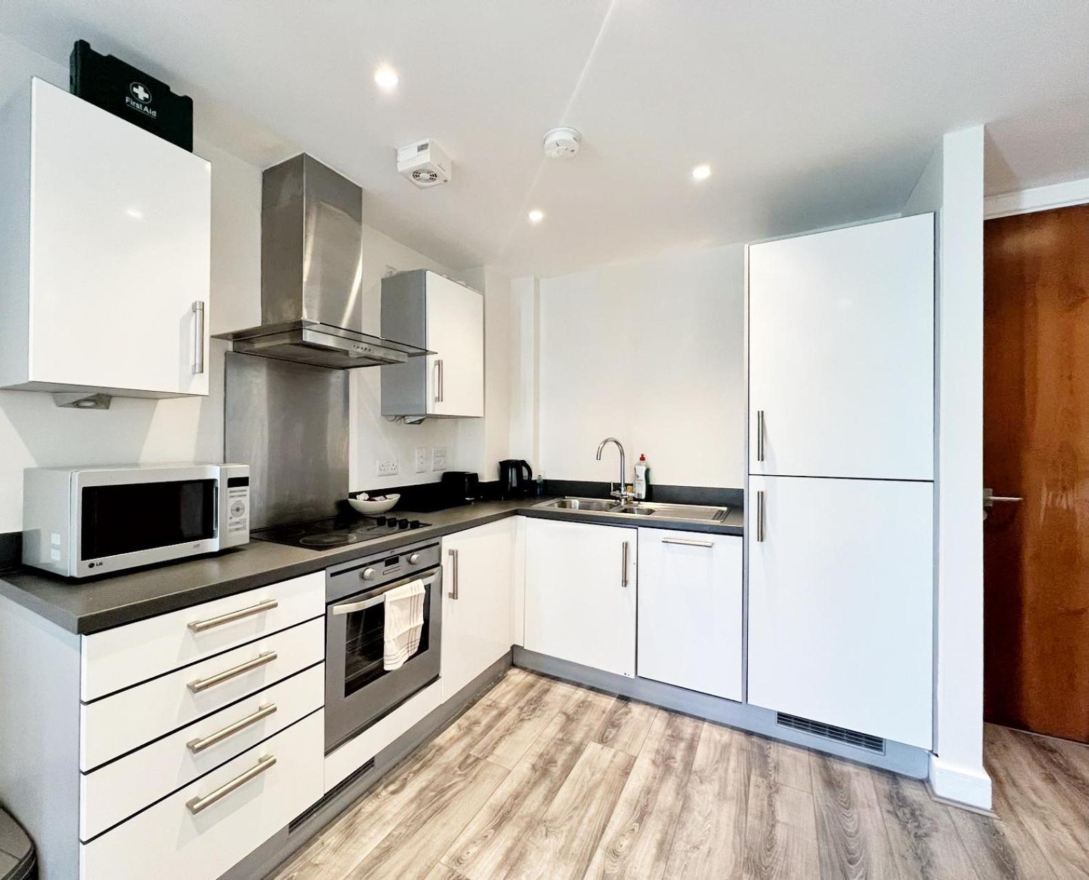 Seaview Boutique One-Bedroom Apt 斯旺西 外观 照片
